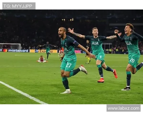 英超聚焦广州篮球队心理素质提升与团队协作的重要性探讨 英超聚焦广州篮球队心理素质提升与团队协作的重要性探讨