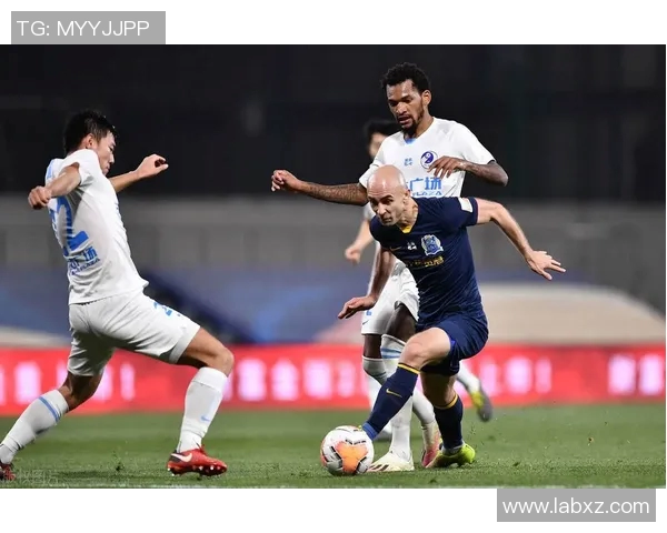 体育实时数据上海篮球队耐力争议引发热议球迷与专家各抒己见探讨球队表现与训练问题